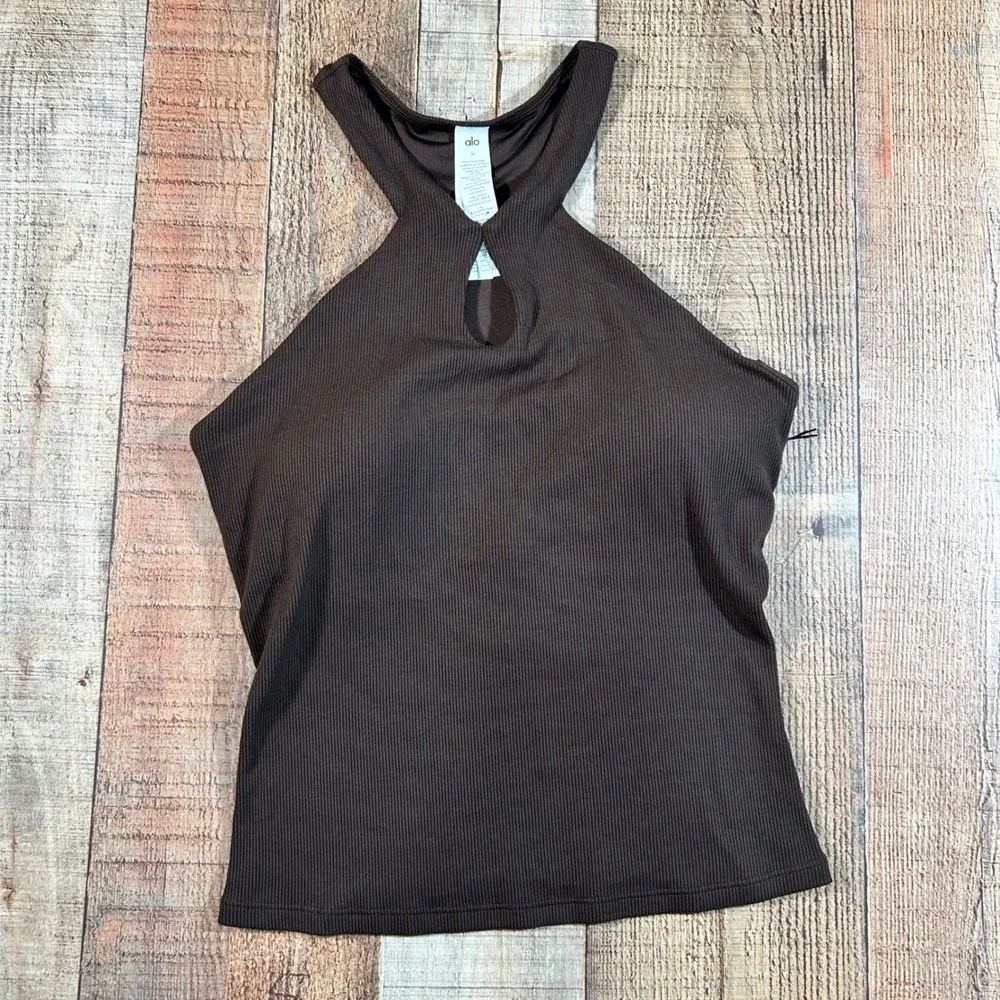 Alo Yoga Espresso Brown Ribbed Mesmerize Bra Tank Keyhole Halter Top Medium NWT